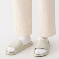 無印良品 一体成型 足なりサンダル ２５．５～２６．０ｃｍ ライトベージュ 良品計画（わけあり品）