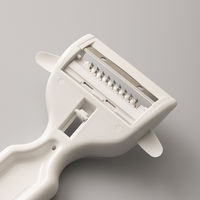 【アウトレット】ピーラー＆千切り器 スライサー 皮むき器 日本製 KHS 000DH7169 1セット（1個×3） 貝印