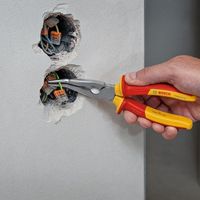 ボッシュ 絶縁先曲がりラジオペンチ 全長200mm 1600A02NE4 1丁 687-5849（直送品）