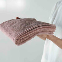 小杉善 バスタオル スリム higotoni macaroni コンパクトバスタオル 50×100cm スモークピンク 426262 1個（直送品）