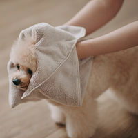 無印良品 マイクロファイバー ポケット付ペット用タオル ３４×３５ｃｍ ベージュ 良品計画