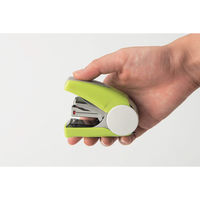 ライオン事務器 かるホッチ ホッチキス(ステープラ) 30枚とじ FS-30N ピンク 20413 1セット(3台)