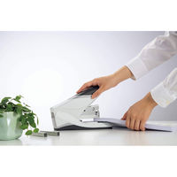 ライオン事務器 ホッチキス 強力ステープラかるホッチストロング〈強力・フラットタイプ〉 FS-120 20422 1台