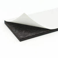 マグエックス 超強力マグネットシート【滑り止め加工】粘着付 4片 AGWF-4T 1枚