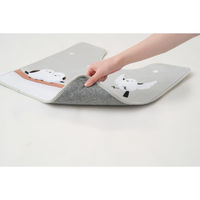 ニーズ かわいいシマエナガの洗えるトイレマット 1-00383-001 1枚（直送品）