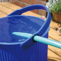 八幡化成 カラーバケット(フタ付き)8L 4-4871-01 1個（直送品）