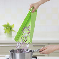 おれるまな板 バニラ 大サイズ 1個 新輝合成