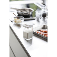 tower（タワー） 小麦粉＆スパイスボトル ホワイト 1個 調味料入れ 調味料ラック 山崎実業