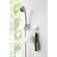 tower（タワー） マグネットバスルームシェーバーホルダー ホワイト 1個 山崎実業