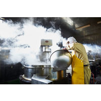 コスモ食品　コスモ直火焼　カレールー　中辛　170g