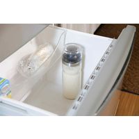 冷蔵庫に入れられる密閉米びつボトル 1kg 1個 フタが計量カップになる 目盛り付き シービージャパン