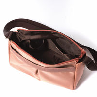 エルシオン フランコフェラーロ ショルダーバッグ ピンク B-FFL175104PK 1箱（直送品）