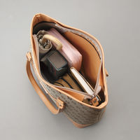 中川満 クリスティーナノワレ スクエアトートバッグ ベージュ CN-1807-BE 1袋（直送品）