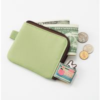 リヒトラブ にゃんシーン フラットカードポーチ ビスケットベージュ A2220-16 1個