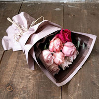 【生花】アデリー フリルブーケ　スイート　８本 DB-P8 1個（直送品）