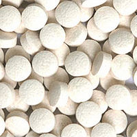 ビタミンCサプリ 小動物用 国産 100g お徳用 おやつ 三晃商会