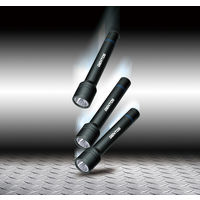 懐中電灯 LED IP66及びIP67準拠 ブラック ジェントス STELLA 高耐久ハンディトーチ ST-032D 1個