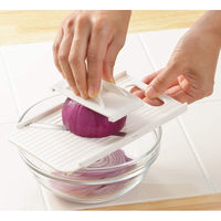 ヨシカワ らくらくオニオンスライサー 1879004 1個