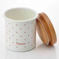 スケーター 保存容器 750ml ホーロー 木蓋付き キャスミン アイボリー 398550 1個（直送品）