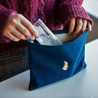 TTC 布のポーチ ウサギ柄 547679 1個