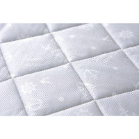 萩原 涼感プリントキルトラグ フレット グレー 約185×240cm 1枚（直送品）