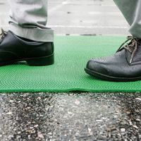 エスコ 1.2x 6m セーフティーマット(ブラック) EA997RC-122 1巻（直送品）