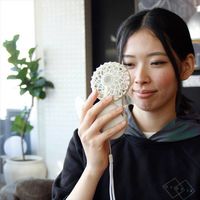 携帯扇風機 卓上 ミラーファンビュラス ノワール USB充電式/鏡・LED付/風量3段階 アイボリー DFCP226IV スパイス