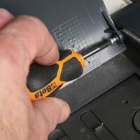 Beta ベータ プラスドライバー スタビータイプ 軸長30mm PH2 モルフォスグリップ 1222N 6X30 1本（直送品）