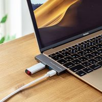 サンワサプライ USB Type-C 3ポートスリムハブ USB-3TCH22SN 1個