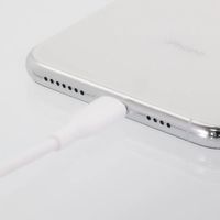 USBケーブル USB（A）[オス] - Lightning[オス] 1.2m やわらかく断線に強い ホワイト オウルテック 1本