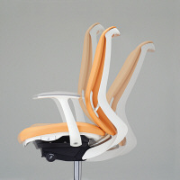 オカムラ ドクター用チェア シルフィー ハイバック アーム付 ゴムキャスター 座面回転 アプリコット LT97GA-PB29（直送品）