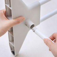 アイリスオーヤマ タオルハンガー 幅75×奥行27×高さ85cm 物干し ホワイト TH-86KR １台