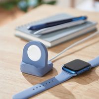 エレコム Apple Watch用シリコンスタンド/コンパクト/ケーブル装着可/ネイビー AW-DSCHSNV 1個
