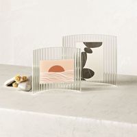 アントレックス Umbra リプリー フォトフレーム 4×6 幅220×奥行80×高さ190mm ブラス 21018384104 1個（直送品）