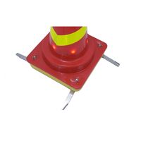 ジェイウィン 可搬式簡易標識　通行止め（マルチコーン）ＪＫＫーＮＰー４　1式（直送品）