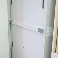 サンワサプライ 転倒防止連結固定フィルム(4枚入り) QL-E93 1セット(4枚入)