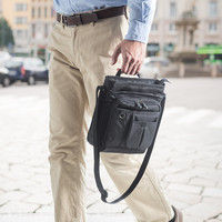 サンワダイレクト ショルダーポーチ（斜めがけバッグ・16ポケット・手持ち対応・メンズ） 200-BAG118BK 1個（直送品）