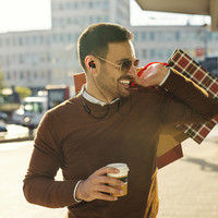 サンワダイレクト Bluetoothイヤホン（ネックバンドタイプ・IPX5・ランニング・軽量・通話対応） 400-BTSH011BK 1個（直送品）