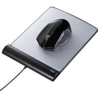 サンワダイレクト ワイヤレスマウス（電池交換不要・5ボタン・マウスパッド付・ブルーLEDセンサー・軽量） 400-MA052 1個（直送品）