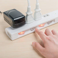 サンワダイレクト 電源タップ（個別スイッチ付・5個口・2m・2極・スイングプラグ） 700-TAP028S 1個（直送品）