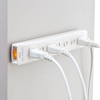 延長コード 電源タップ 2m 2P（ピン） 7個口 スイッチ ホワイト 700-TAP033 サンワサプライ 1個（直送品）
