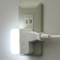 朝日電器 LEDスイッチ付ライト PM-LC101（W）（直送品）