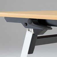 【組立設置込】イトーキ 折りたたみテーブル 天板抗菌 幕板付タイプ（棚付）ホワイト 幅1200×奥行450×高さ720mm 1台（直送品）