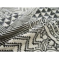 萩原 ウォッシャブル綿キルトマルチカバー カリカ 約幅1850×奥行1850mm ブラック 270067700 1枚（直送品）