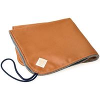 ケンコー・トキナー 包〈つつむ〉ラップクッション ツインクロス M 本革調キャメル TTM-TCM-CA 1個 67-6440-30（直送品）