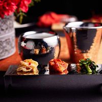 ヤマコー ステンレス槌目 高台盛皿 小 21597 1個（直送品）