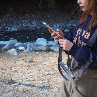 マルチスマホストラップベルト チャコール LAKOLE/ラコレ