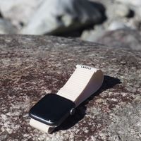 AppleWatchベルト（ゴム）42/44/45/49mm対応 アイボリー LAKOLE/ラコレ
