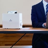 アピックス レトルト亭 ARM-110（WH） 1台