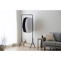 アイリスオーヤマ ハンガーラック ナチュラル/ブラック HPI-640 1台（直送品）